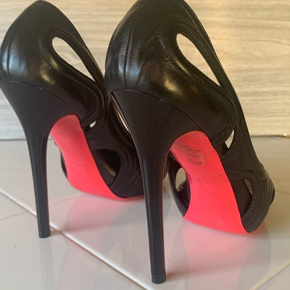 Alexander McQueen, peep toe leather heels - Picture 5 of 9